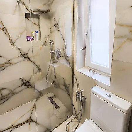 Sunflower 公寓 地拉那