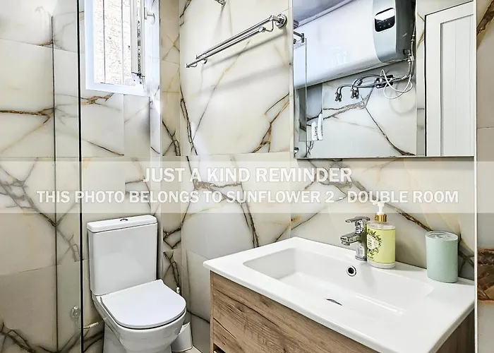 Apartment Sunflower Tirana