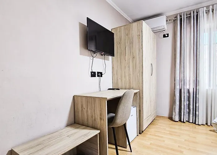 Sunflower Apartment Tirana